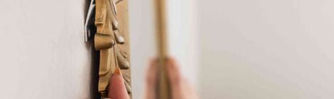 how to hang heavy mirrors without nails